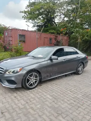 Mercedes-Benz E350 2016 Gray