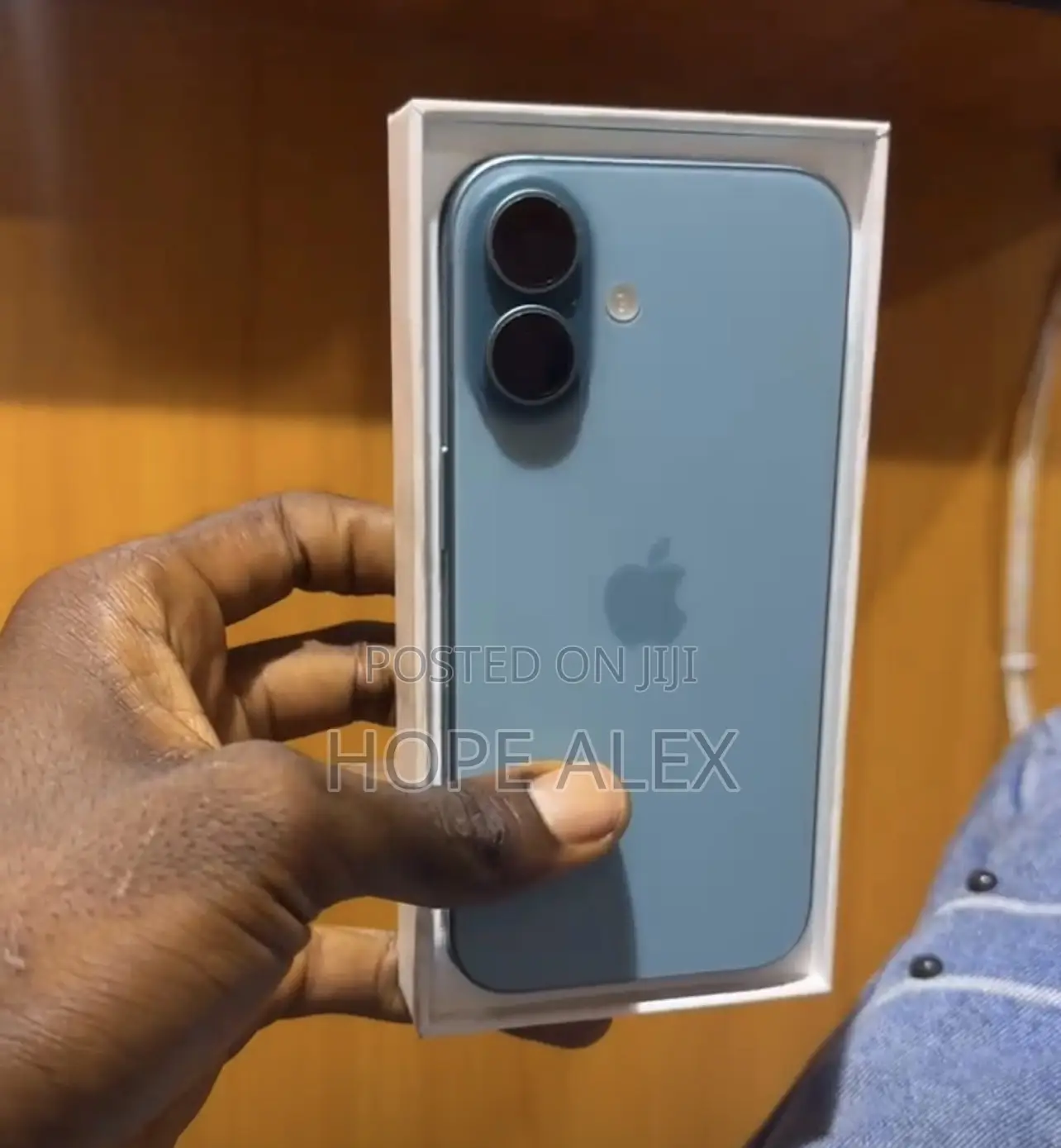 Apple iPhone 16 256 GB Blue