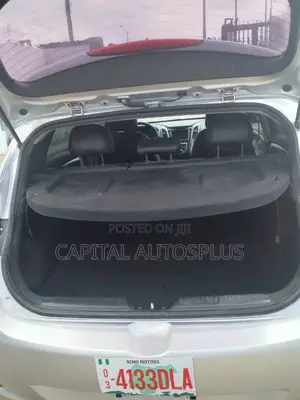 Hyundai Elantra SE 4dr Sedan (1.8L 4cyl 6A) 2015 Silver