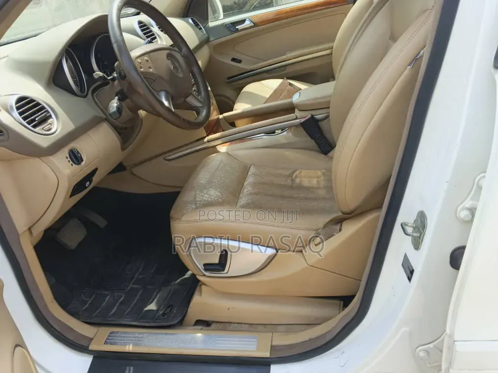 Mercedes-Benz M Class 2007 White