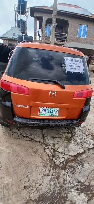 Mazda 2 2007 Orange
