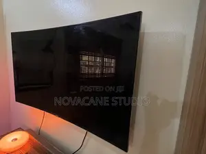 Samsung UE55HU7100 55 Inch Ultra HD Smart Curved LED TV
