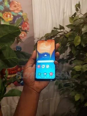 Samsung Galaxy A30 32 GB Black