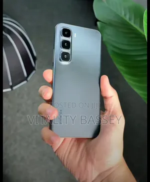 Infinix Hot 60 Pro+ 256 GB Gray