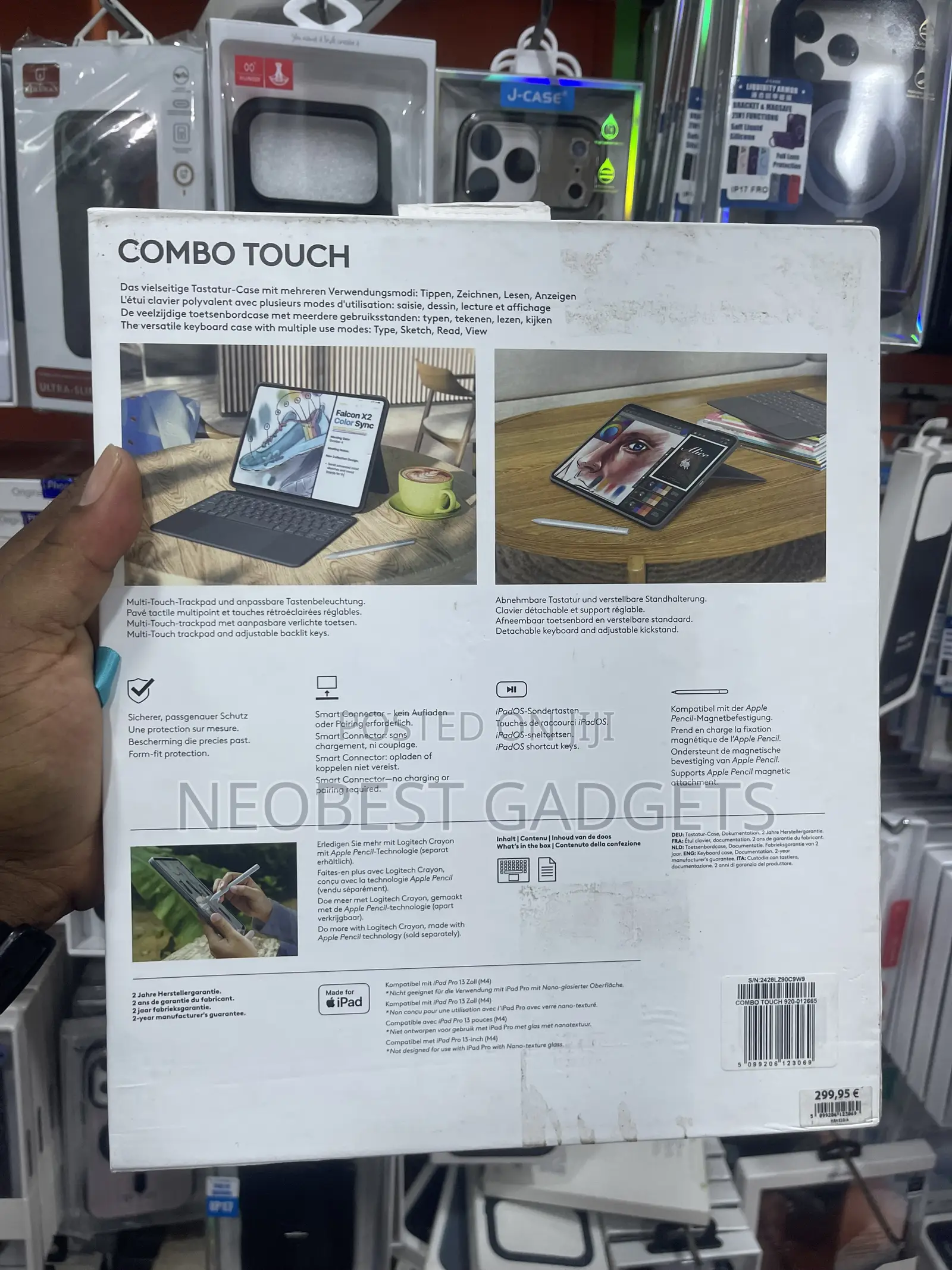 Logitech Combo Touch iPad Pro 13