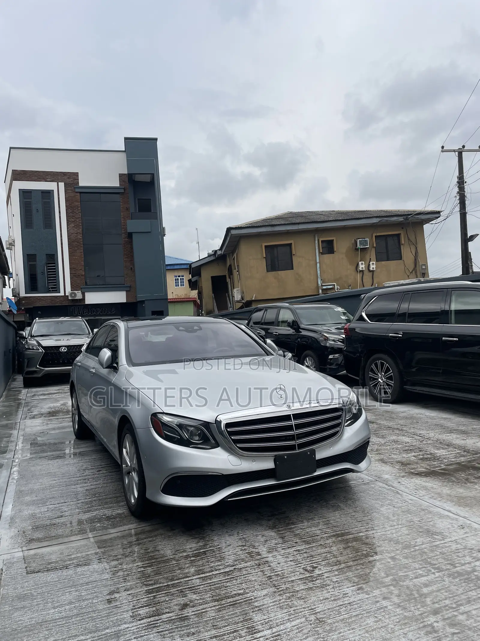 Mercedes-Benz E300 2019 Silver