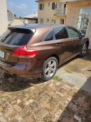 Toyota Venza V6 2009 Brown