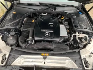 Mercedes-Benz C300 2016 Gray