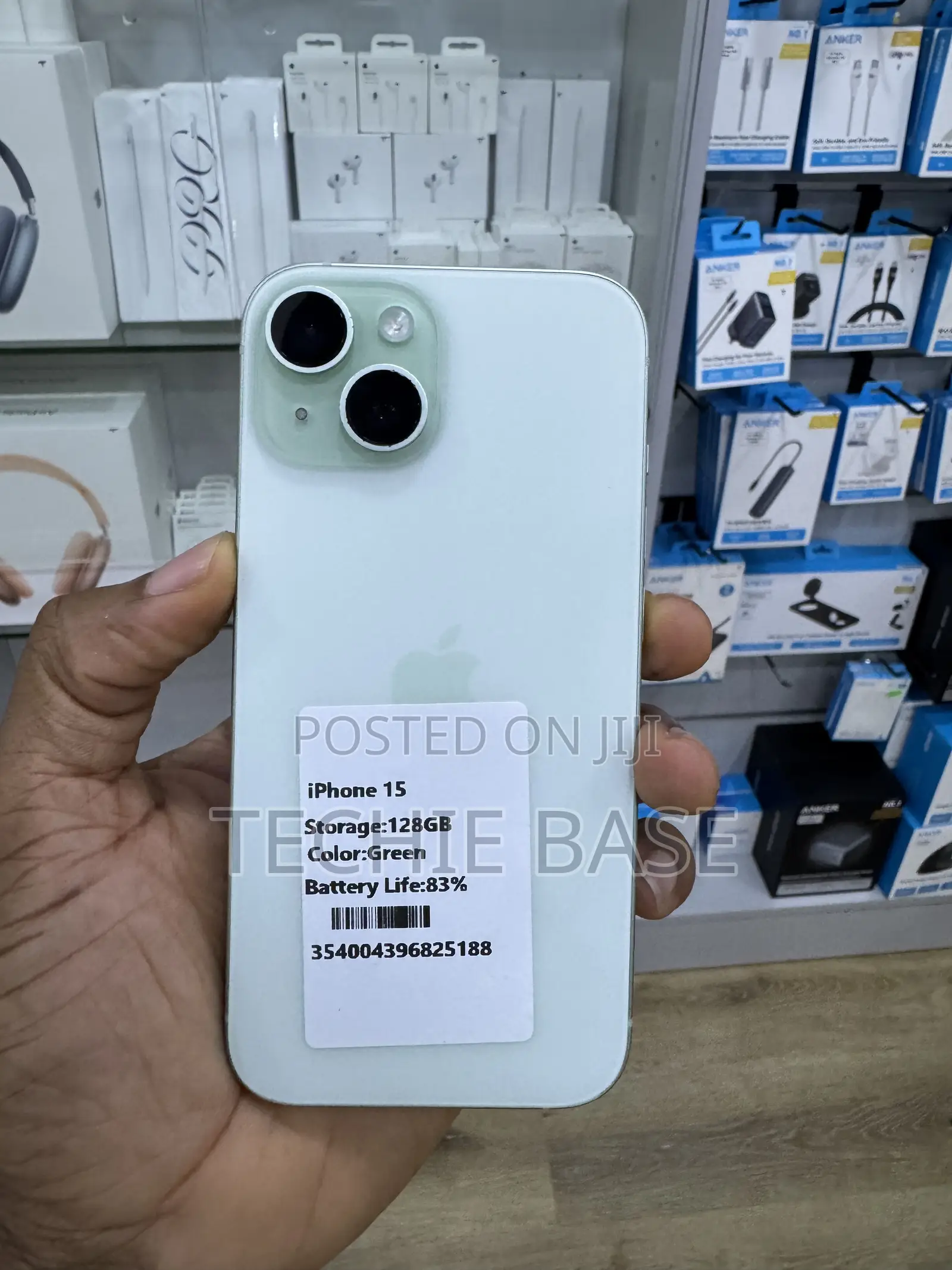 Apple iPhone 15 128 GB Green