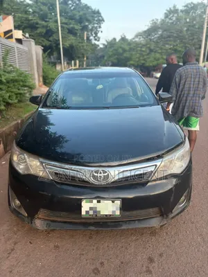 Toyota Camry 2013 Black