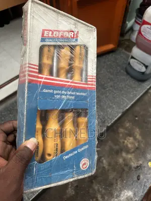 ELOFORT Screwdriver Set