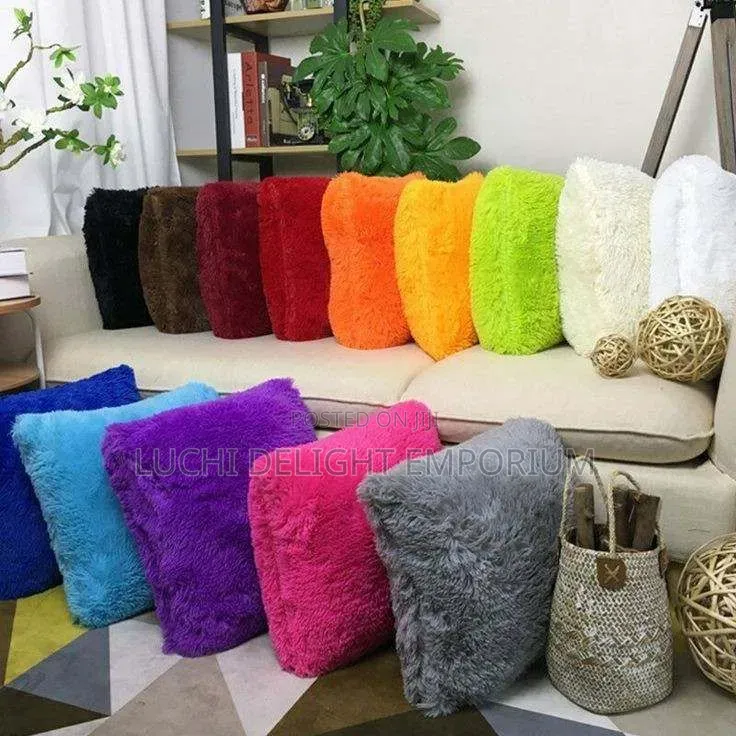 Luxury 5-Piece Throw Pillows – Upgrade Your Space!