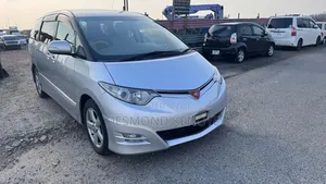 Toyota Estima 2007 Silver