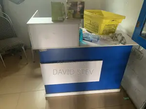 Display Cloth Shelf