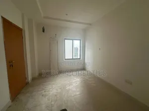 2bdrm Block of Flats in Obafemi Awolowo Way for rent