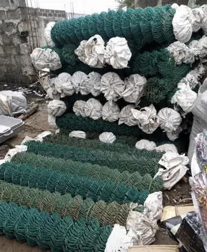 PVC Coated Chain Link Fence Wire Mesh — Green, Heavy Duty
