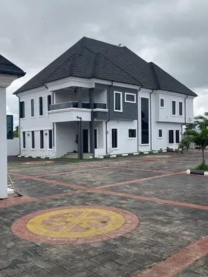 4bdrm Duplex in Alagbaka Akure for sale