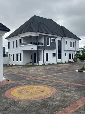 4bdrm Duplex in Alagbaka Akure for sale