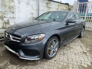 Mercedes-Benz C300 2016 Gray