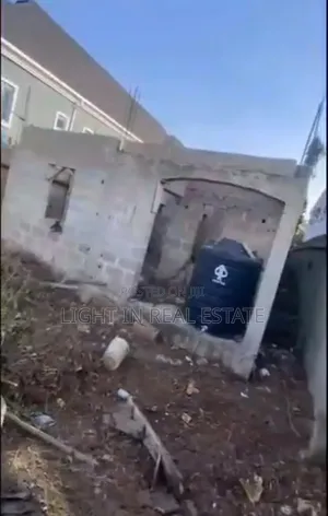 3bdrm Block of Flats in Abule Egba for sale