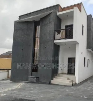 5bdrm Duplex in Alalubosa Gra for rent