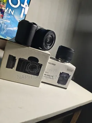 SONY ZV E10 II + [Viltrox Af 35mm F1.7 + Sony 16-50mm E Mount Lenses.