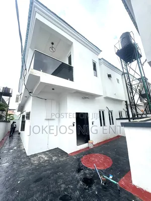 4bdrm Duplex in Peaceville Estate for sale