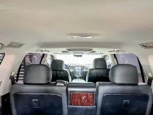 LX570 Available for Rent