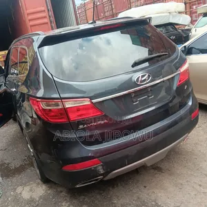Hyundai Santa Fe 2015 Blue