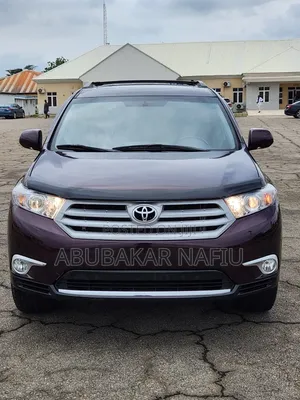 Toyota Highlander 2012 Burgundy