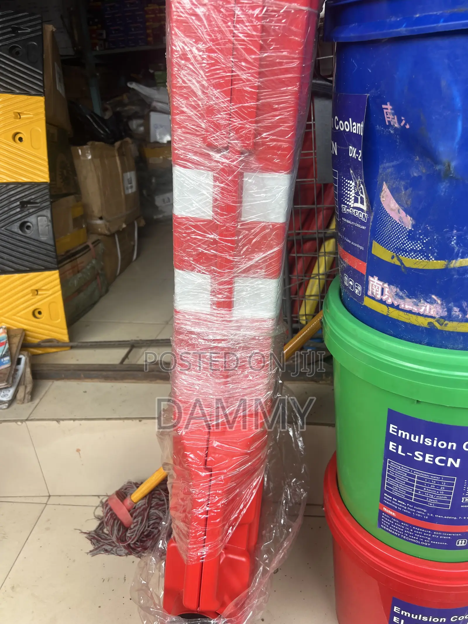 Extensible Safety Barricade