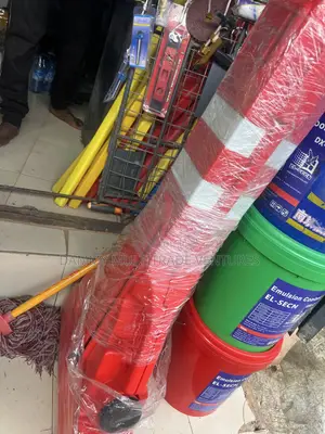 Extensible Safety Barricade