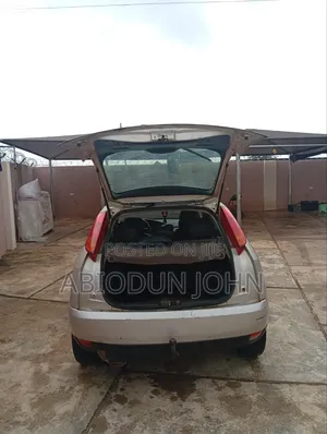 Ford Focus 2005 Green