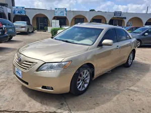 Toyota Camry LE 4dr Sedan (2.4L 4cyl 5A) 2007 Gold