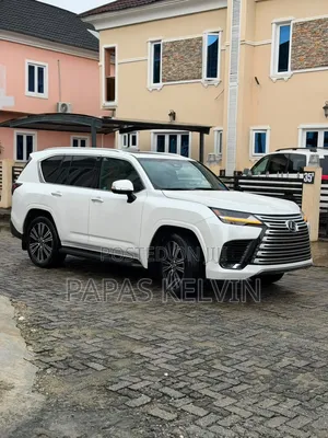 Lexus LX 600 2025 White