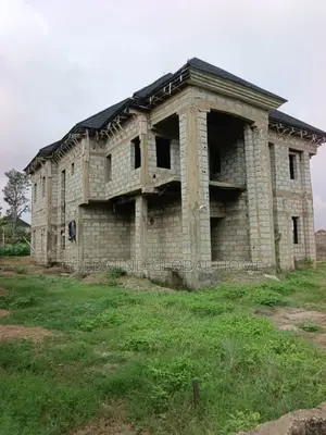 4bdrm Duplex in Lugbe District., FHA for sale