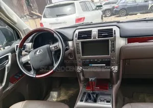 Lexus GX 2012 Maroon