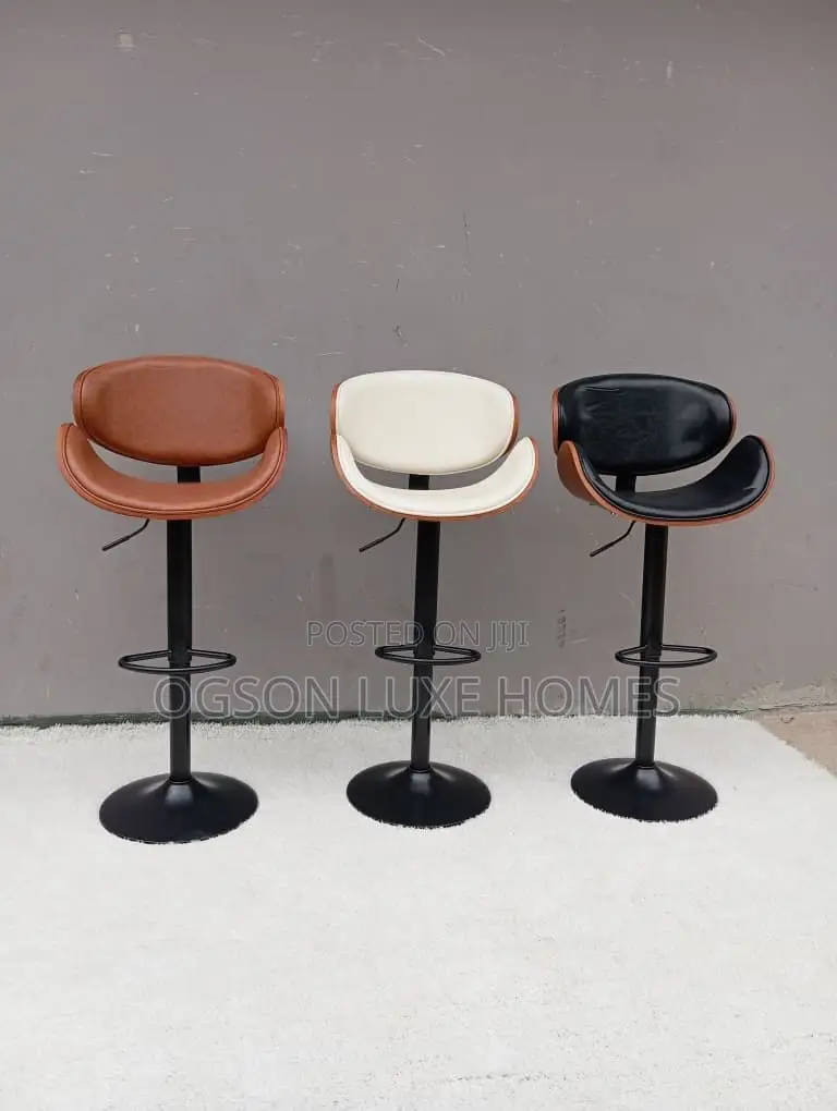 Barstools.
