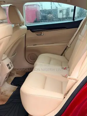 Lexus ES 350 FWD 2013 Red