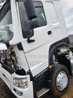 Trailer Howo Head