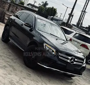 Mercedes-Benz GLC-Class 2017 Black