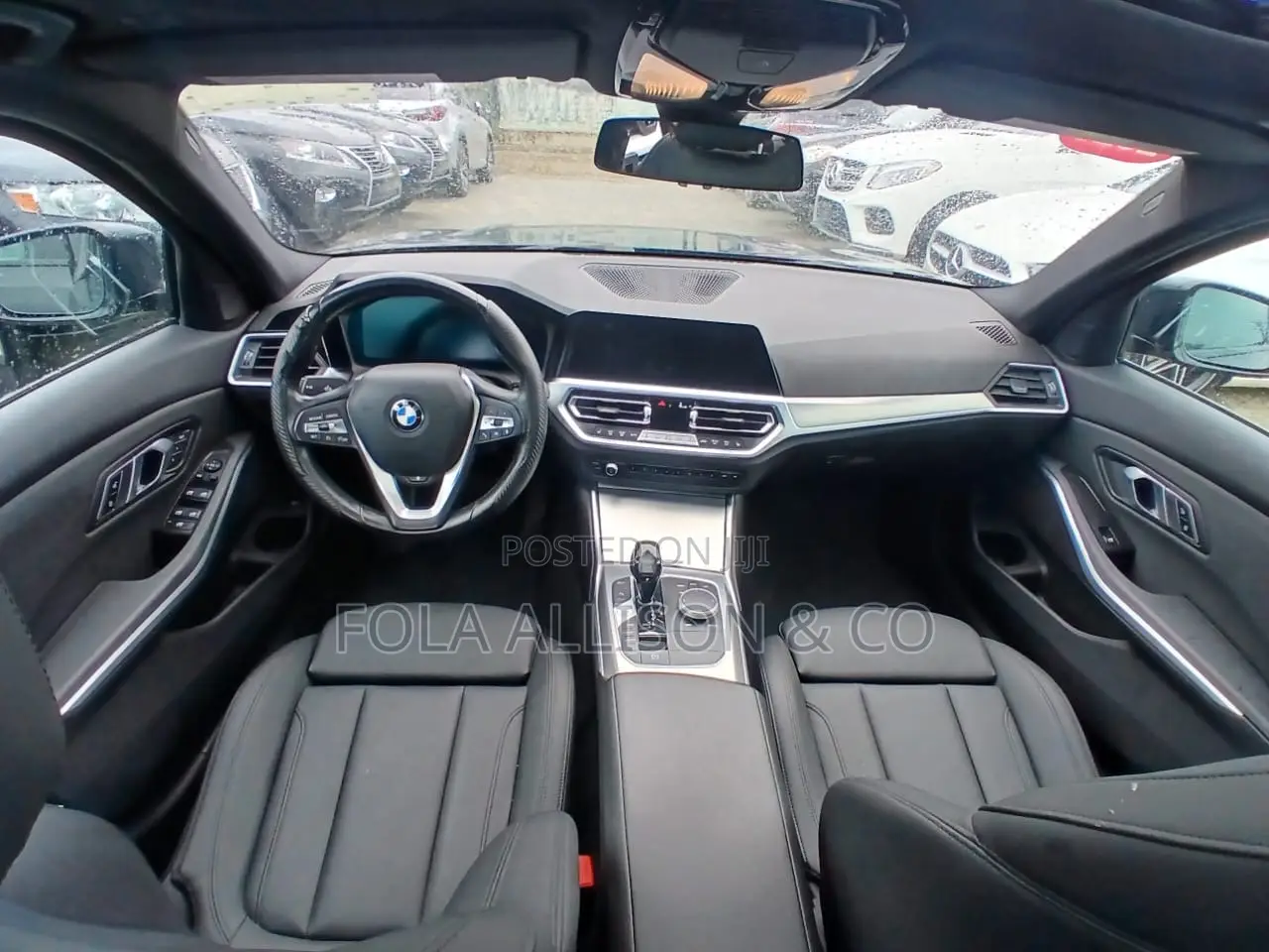 BMW 330i 2020 Black