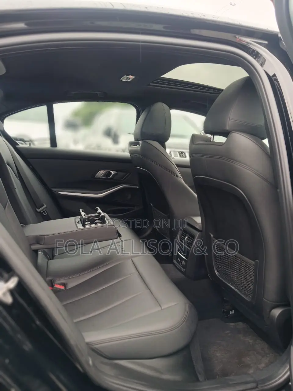 BMW 330i 2020 Black