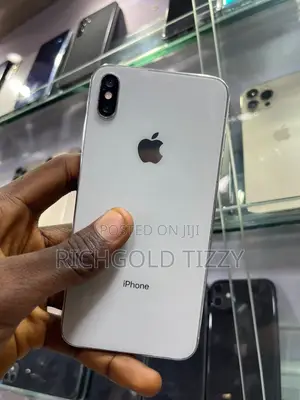 Apple iPhone XS Max 64 GB White