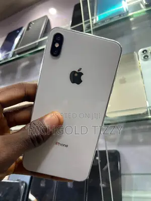 Apple iPhone XS Max 64 GB White