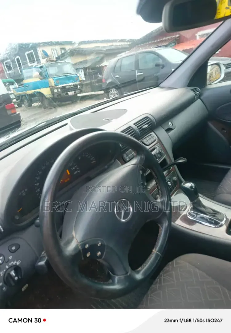 Mercedes-Benz C300 2006 Silver