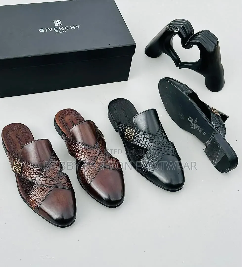 Stylish Givenchy Men’s Shoes (Half Quality)