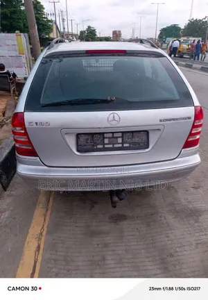 Mercedes-Benz C300 2006 Silver