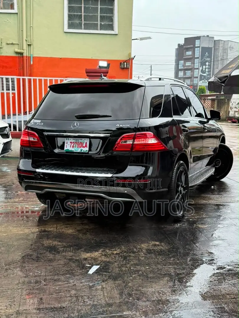 Mercedes-Benz M Class 2012 Black