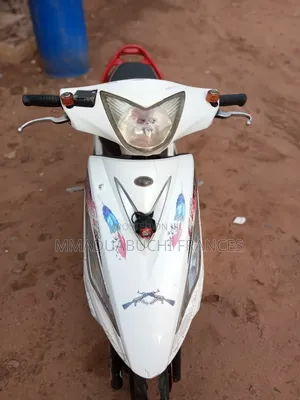 Kymco Agility 2023 White